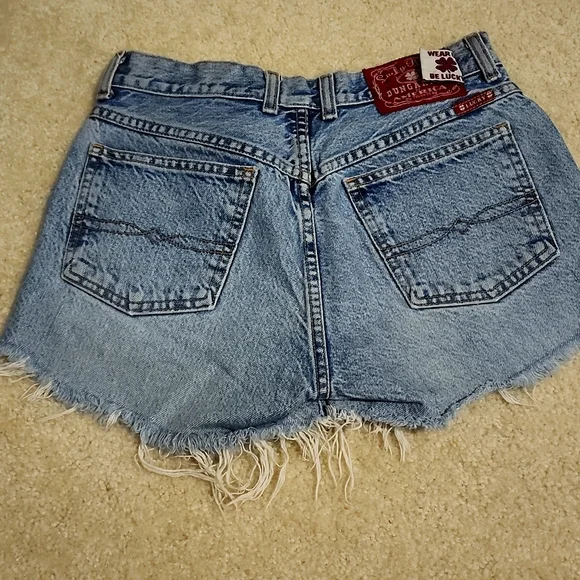 Vintage Lucky Brand Custom Cutoff Shorts SIZE 4/27 - Picture 3 of 3